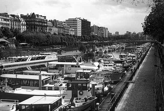 Paris photos in black and white - Bastille - Port de Plaisance / Arsenal