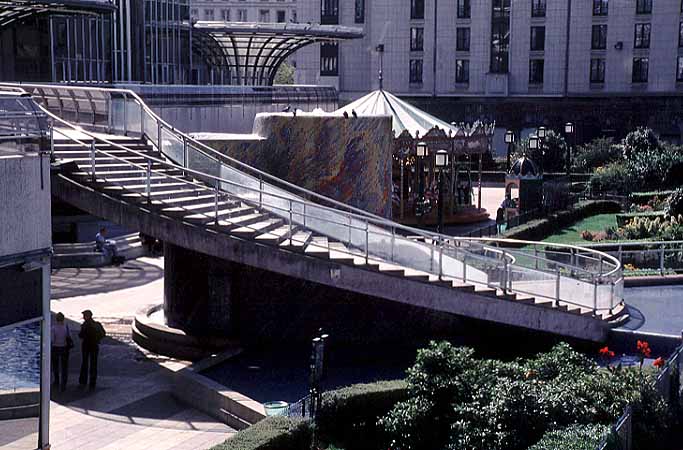 Paris photos - Les Halles - Escalier