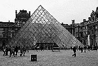 Paris black and white photos - Louvre - Pyramid outside